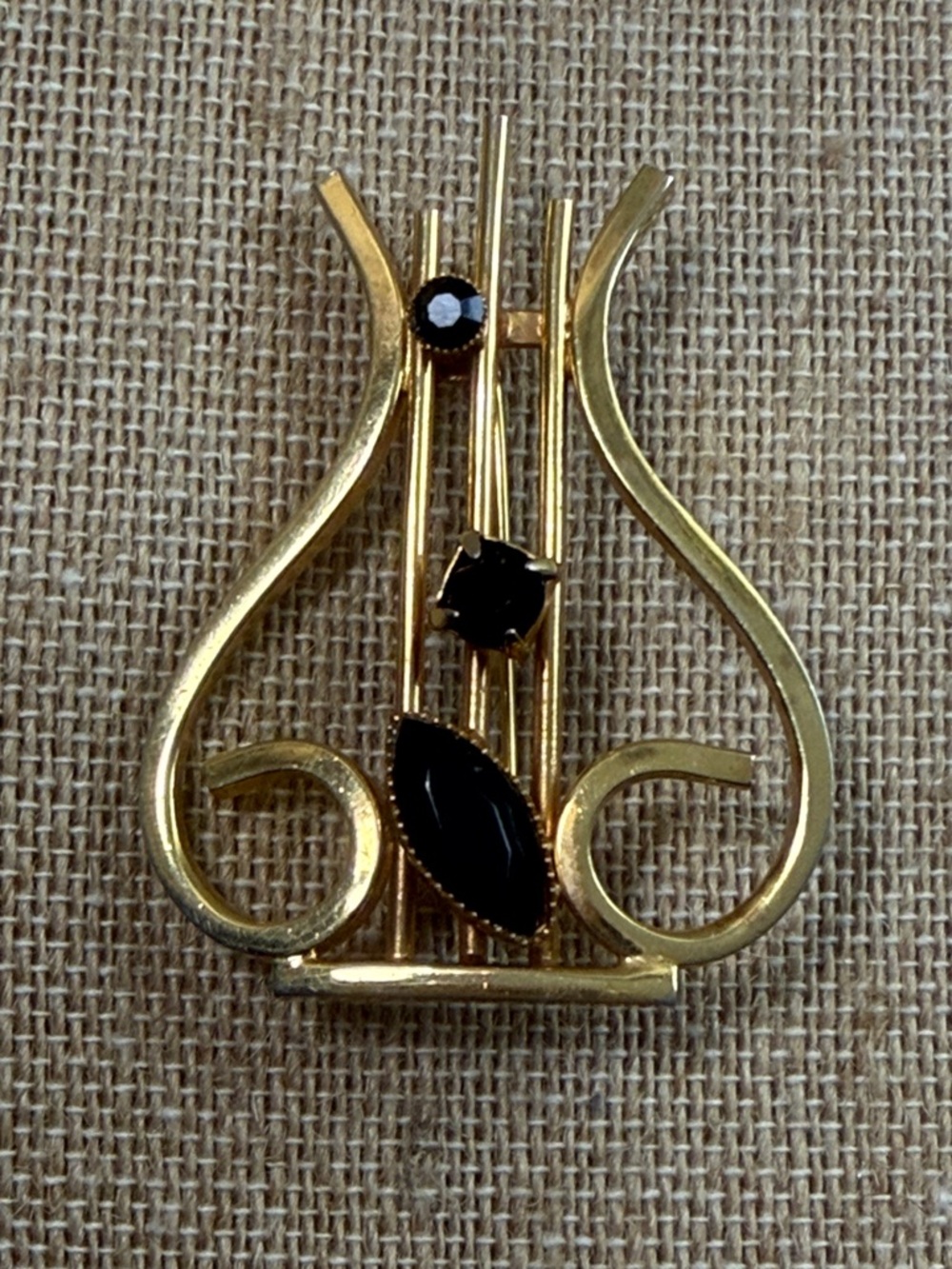 Fashion Jewelry Gold-Tone Lyre Brooch with Black Stones